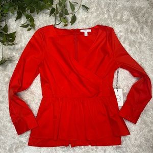 1901 Red Long Sleeve Pleated Peplum Vneck Blouse/Top Size S Petite